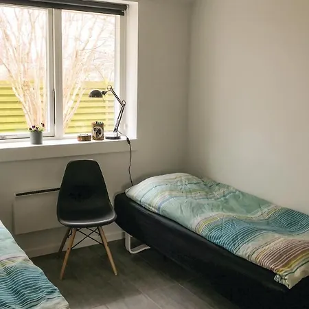 Tatil Evi Three-bedroom Holiday In Juelsminde